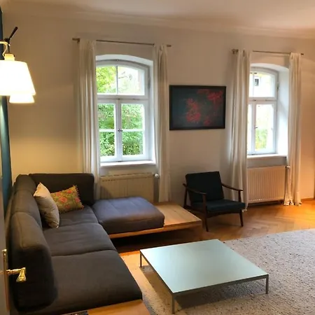 Haus Mit Geschichte In * Mähring