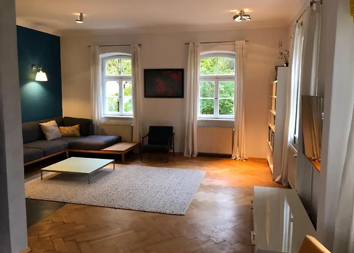 Haus Mit Geschichte In *